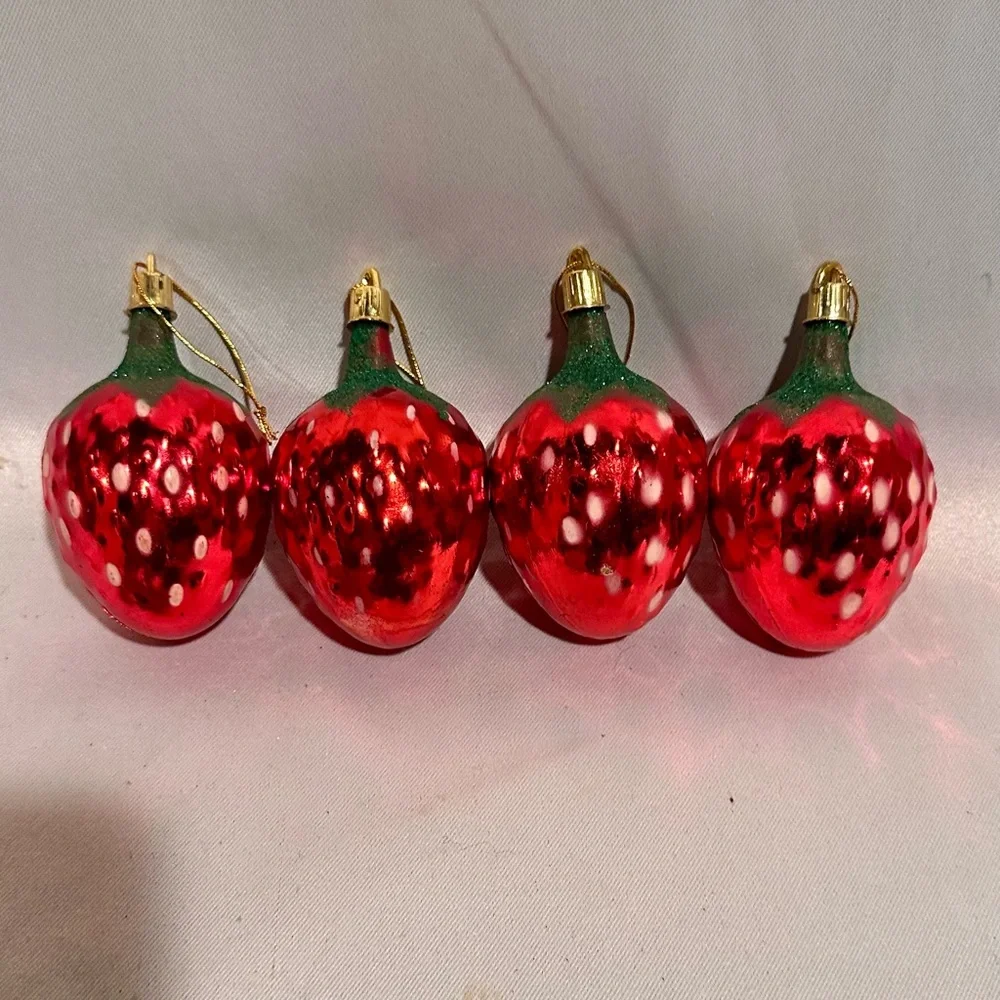 Vintage Festive Large Red Strawberry Shatterproof Christmas Ornaments Set of 4